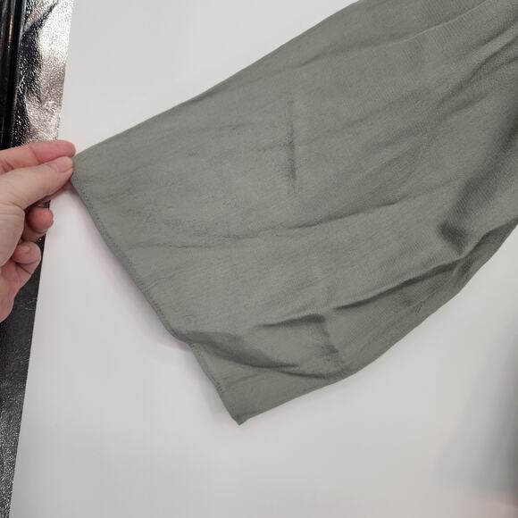 4SI3NNA Sage Green Ruffle off-the Shoulder Long Wide Sleeve Crop Top Women's S - Picture 7 of 9